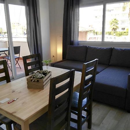 Vista Roses Mar - Apartamento Con Piscina Lägenhet Exteriör bild