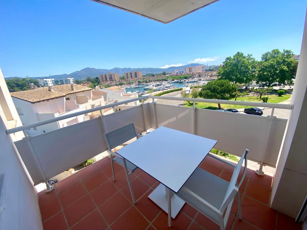 Vista Roses Mar - Apartamento Con Piscina Lägenhet Exteriör bild